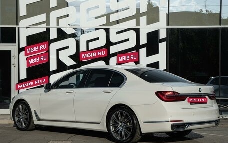BMW 7 серия, 2016 год, 3 190 000 рублей, 2 фотография