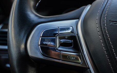 BMW 7 серия, 2016 год, 3 190 000 рублей, 19 фотография