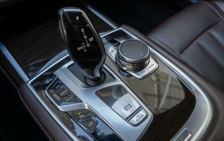 BMW 7 серия, 2016 год, 3 190 000 рублей, 25 фотография