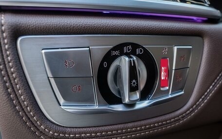 BMW 7 серия, 2016 год, 3 190 000 рублей, 26 фотография