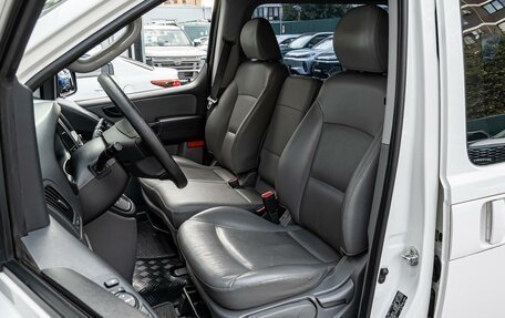 Hyundai Grand Starex Grand Starex I рестайлинг 2, 2016 год, 2 940 000 рублей, 10 фотография