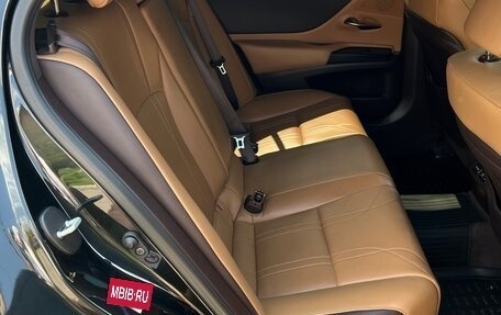 Lexus ES VII, 2019 год, 3 590 000 рублей, 24 фотография