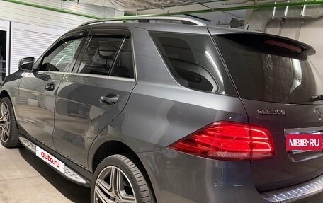 Mercedes-Benz GLE, 2018 год, 4 800 000 рублей, 10 фотография