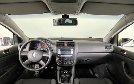 Volkswagen Golf V, 2004 год, 415 000 рублей, 10 фотография