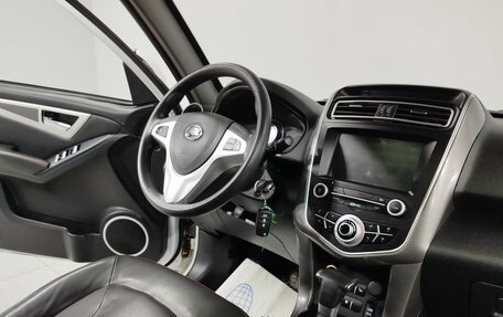 Lifan X60 I рестайлинг, 2017 год, 890 000 рублей, 14 фотография