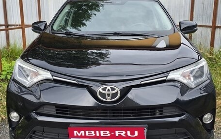 Toyota RAV4, 2017 год, 2 280 000 рублей, 1 фотография