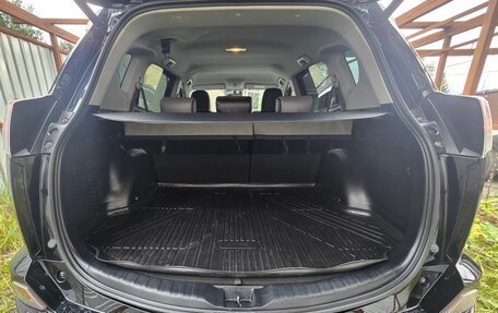Toyota RAV4, 2017 год, 2 280 000 рублей, 8 фотография