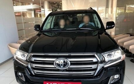 Toyota Land Cruiser 200, 2020 год, 8 500 000 рублей, 2 фотография