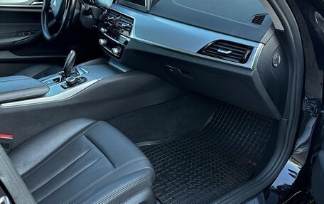 BMW 5 серия, 2018 год, 1 950 000 рублей, 8 фотография