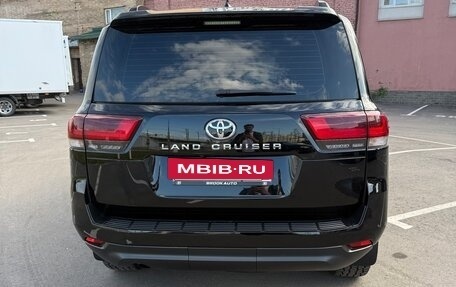 Toyota Land Cruiser, 2022 год, 7 800 000 рублей, 5 фотография
