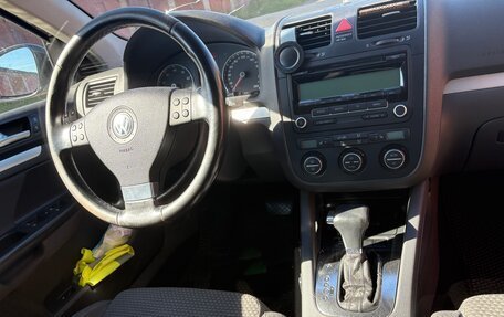 Volkswagen Jetta VI, 2009 год, 610 000 рублей, 11 фотография
