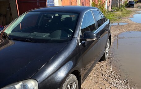 Volkswagen Jetta VI, 2009 год, 610 000 рублей, 3 фотография