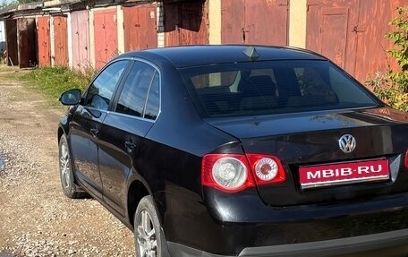 Volkswagen Jetta VI, 2009 год, 610 000 рублей, 1 фотография