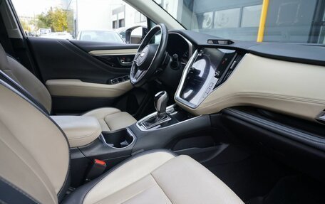 Subaru Outback IV рестайлинг, 2020 год, 2 300 000 рублей, 11 фотография