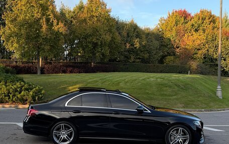 Mercedes-Benz E-Класс, 2016 год, 3 450 000 рублей, 4 фотография