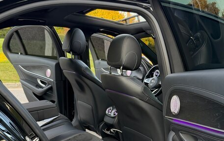 Mercedes-Benz E-Класс, 2016 год, 3 450 000 рублей, 14 фотография