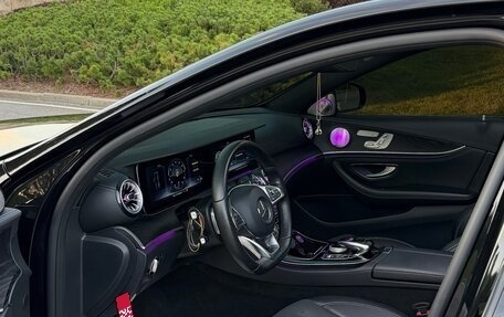 Mercedes-Benz E-Класс, 2016 год, 3 450 000 рублей, 9 фотография