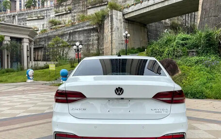 Volkswagen Lavida, 2023 год, 1 280 000 рублей, 4 фотография