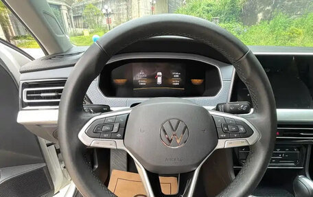 Volkswagen Lavida, 2023 год, 1 280 000 рублей, 11 фотография