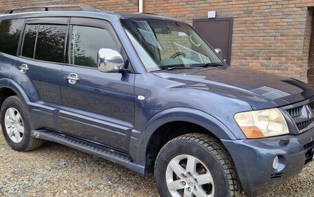 Mitsubishi Pajero III рестайлинг, 2005 год, 1 300 000 рублей, 5 фотография
