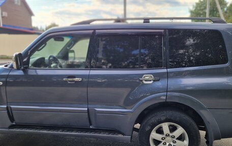 Mitsubishi Pajero III рестайлинг, 2005 год, 1 300 000 рублей, 14 фотография