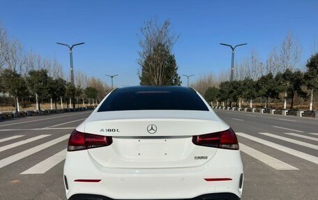 Mercedes-Benz A-Класс, 2020 год, 1 630 000 рублей, 5 фотография