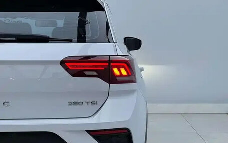 Volkswagen T-Roc I, 2022 год, 1 404 000 рублей, 4 фотография