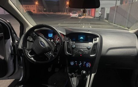 Ford Focus III, 2017 год, 750 000 рублей, 2 фотография