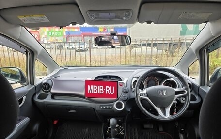 Honda Fit III, 2009 год, 950 000 рублей, 10 фотография