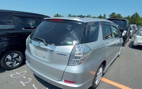 Honda Fit Shuttle I рестайлинг, 2015 год, 692 000 рублей, 2 фотография
