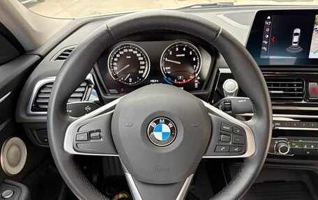 BMW 1 серия, 2023 год, 1 490 000 рублей, 6 фотография
