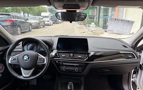 BMW 1 серия, 2023 год, 1 490 000 рублей, 8 фотография