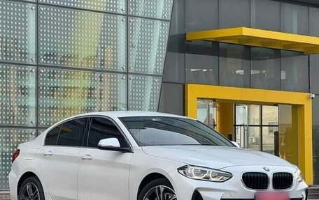 BMW 1 серия, 2023 год, 1 420 000 рублей, 3 фотография