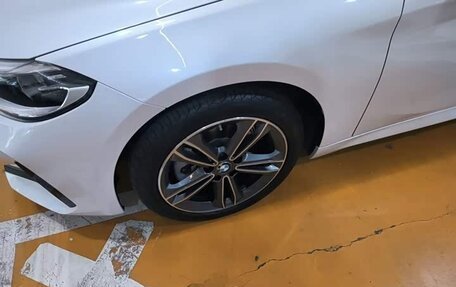 BMW 1 серия, 2023 год, 1 420 000 рублей, 16 фотография