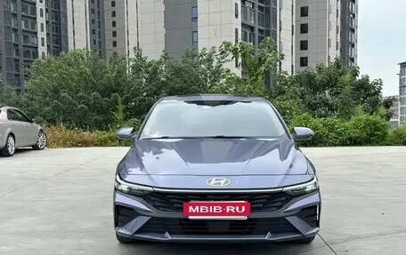 Hyundai Elantra, 2023 год, 1 190 000 рублей, 2 фотография