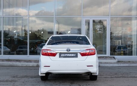 Toyota Camry, 2014 год, 1 650 000 рублей, 4 фотография