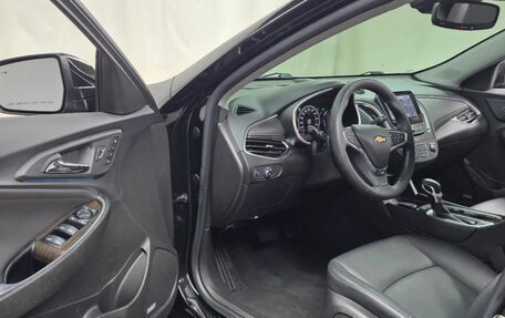 Chevrolet Malibu IX, 2022 год, 1 957 000 рублей, 6 фотография