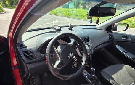 Hyundai Solaris II рестайлинг, 2016 год, 1 030 000 рублей, 7 фотография
