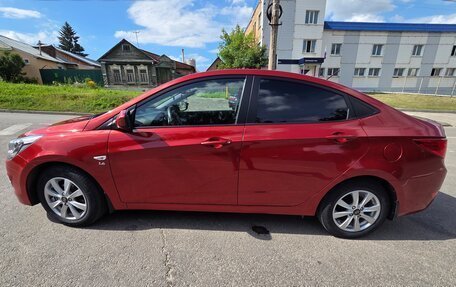 Hyundai Solaris II рестайлинг, 2016 год, 1 030 000 рублей, 5 фотография