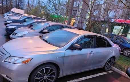 Toyota Camry, 2008 год, 700 000 рублей, 3 фотография