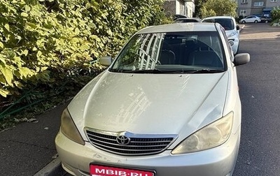 Toyota Camry V40, 2003 год, 500 000 рублей, 1 фотография