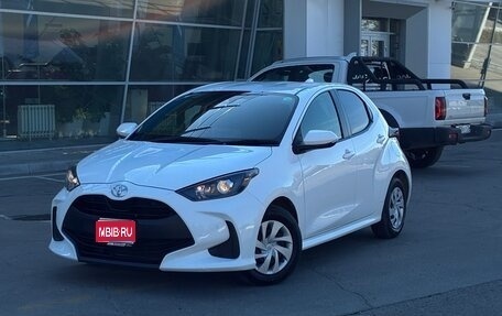 Toyota Yaris, 2021 год, 965 000 рублей, 1 фотография