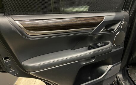 Lexus LX III, 2018 год, 7 900 000 рублей, 23 фотография