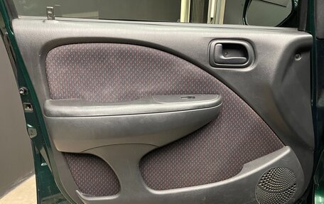 Toyota Raum I, 2000 год, 410 000 рублей, 13 фотография