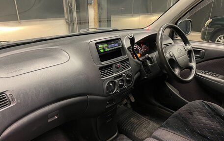 Toyota Raum I, 2000 год, 410 000 рублей, 12 фотография