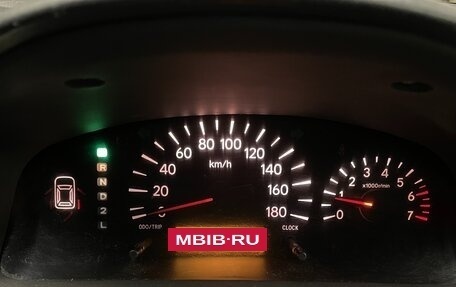Toyota Raum I, 2000 год, 410 000 рублей, 11 фотография