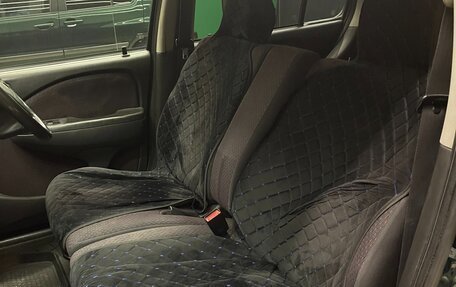 Toyota Raum I, 2000 год, 410 000 рублей, 14 фотография