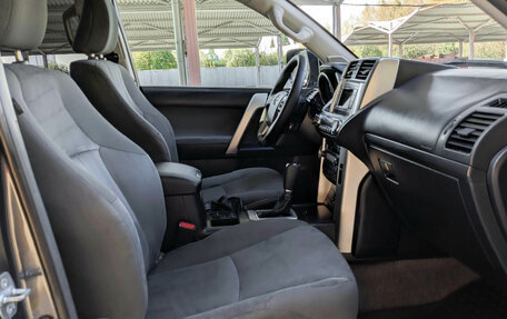 Toyota Land Cruiser Prado 150 рестайлинг 2, 2012 год, 2 899 500 рублей, 10 фотография