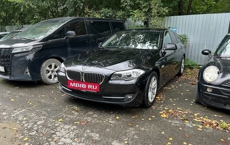 BMW 5 серия, 2013 год, 1 655 000 рублей, 2 фотография