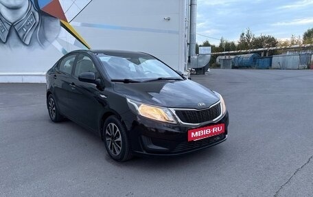 KIA Rio III рестайлинг, 2015 год, 1 000 000 рублей, 7 фотография
